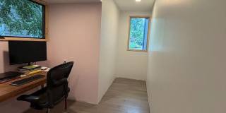 Spacious Pet-Friendly 4BR Home Near Downtown & UVA Gallery 12