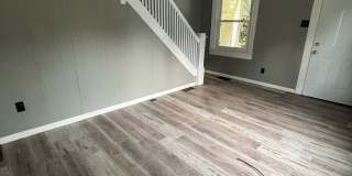 3 Bdrm Newly Renovated Gallery 4