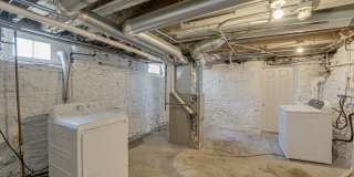 371 Cedar Street Gallery 20