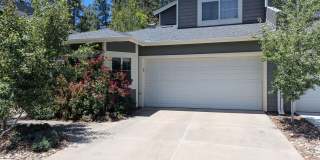 COMING SOON in August! Furnished Townhome in Boulder Pointe with All Utilities included - 3 bedroom 2.5 bathroom COMING SOON in August! Furnished Townhome in Boulder Pointe with All Utilities included - 3 bedroom 2.5 bathroom Gallery 1