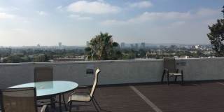 8400 De Longpre Avenue Gallery 41