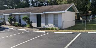 1 bedroom, 1 bathroom Apartment - washer & dryer in unit! Clinton Avenue Dade City Gallery 1