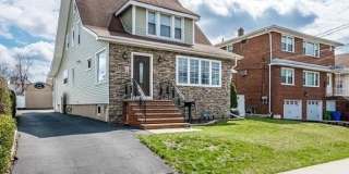 108 E GIBBONS ST Gallery 1