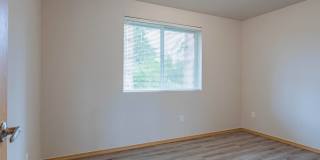 Edgewood North Gallery 29