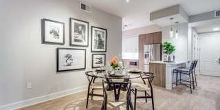 The Montrose at Buffalo Bayou Gallery 11