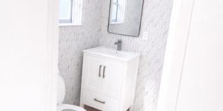 4441 Southwest 18th Street Gallery 4