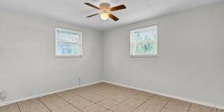 Fantastic 2br/1bath Duplex in LEALMAN HIGHLANDS, St Petersburg! Gallery 10