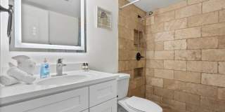2319 Tamarind Drive Gallery 21
