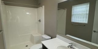 Spacious 3 Bedroom home! Gallery 19