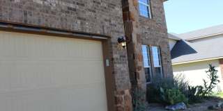 Over 3000 square feet with 3 car garage! Gallery 3