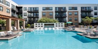 Eleven10 at Farmers Market Apartments Gallery 13