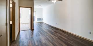 ✨ Beautifully Remodeled 1-Bedroom Apartment | Madison’s West Side — Minutes from Downtown! ✨ Beautifully Remodeled 1-Bedroom Apartment | Madison’s West Side — Minutes from Downtown! Gallery 1