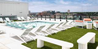 Artisan on 39th Gallery 53