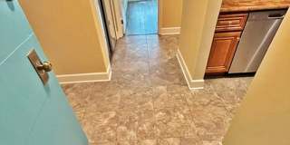 Laurelwood Gallery 18