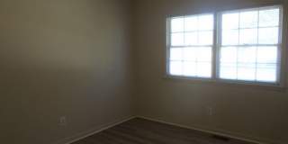 Conveniently located 3 bedroom! Gallery 15