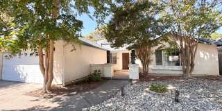 Available NOW - Move In Special! - Spacious Home near Enloe & Downtown Chico Gallery 1