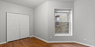 7717 N Marshfield, Gallery 10
