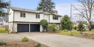 Spacious 3BR House in Tacoma Gallery 1