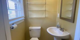 PRE-LEASE JULY 15th! - Adorable 4 bedroom 2.5 bath house in Athens, Ga. Gallery 13