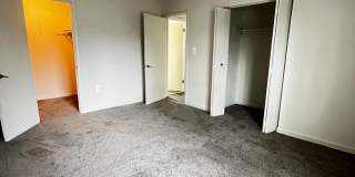 Quincy Village Apartments Gallery 9