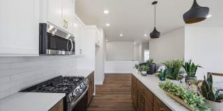 435 E River Ln Gallery 1