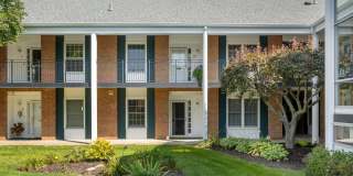 2311 Wealthy Street SE unit: 22 Gallery 1