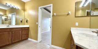SPACIOUS 5-BEDROOM POOL HOME IN NORTH PORT Gallery 40