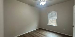 Townhome for rent Gallery 17