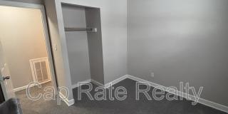 4003 Carlton Ave Gallery 16