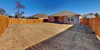 3 Bedroom 2 Bathroom 2 Car Garage Home in Oakdale School District Gallery 18
