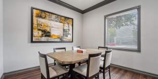 The Milano Gallery 19