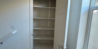 PET FRIENDLY Gallery 27