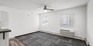 Creekside Commons Apartments Gallery 34