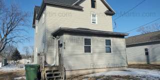 FOR RENT- 919 Oneida *Pets ok- large yard!* MOVE IN PROMO!! Gallery 1