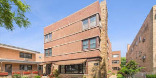 7231 N Ridge Avenue Gallery 1