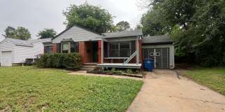 Charming 1950's midtown bungalow near 41st and Peoria Gallery 1