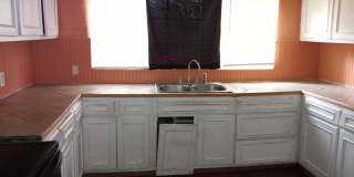 304 Lawrence Road Gallery 1