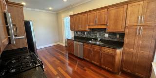 1231 Bardstown Road Gallery 9