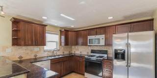 410 E. Waverly St. Gallery 1