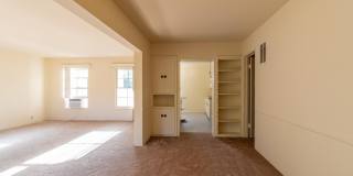 449 North Euclid Avenue Gallery 5