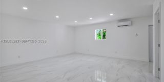 1825 NE 197th Ter Gallery 11