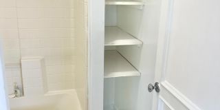 Charming Studio Nestled in the Heart of the Sunset District Gallery 4