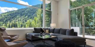 1440 Crystal Lake Road Gallery 1