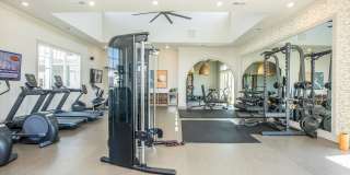 Middle Sound West Apartments Gallery 6