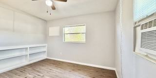 7111 onyx dr N. Gallery 37