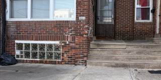 Newly Upgraded 3BR Home Near Paschall Playground w/ Deck + Storage Gallery 1