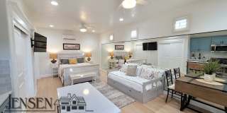Beautiful Furnished Casita in Hurricane-All Linens and Kitchen, Bath Essentials Included- Just move in! Gallery 7