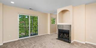 Modern 2 Bedroom Condo Featuring Main Level Bonus Room and Two Ensuite Bedrooms Gallery 9