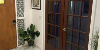 Fully furnished 3/2 available now! Gallery 28
