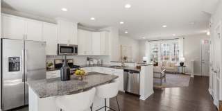 3 Bed/2.5 Bath Townhouse for RENT! Gallery 6